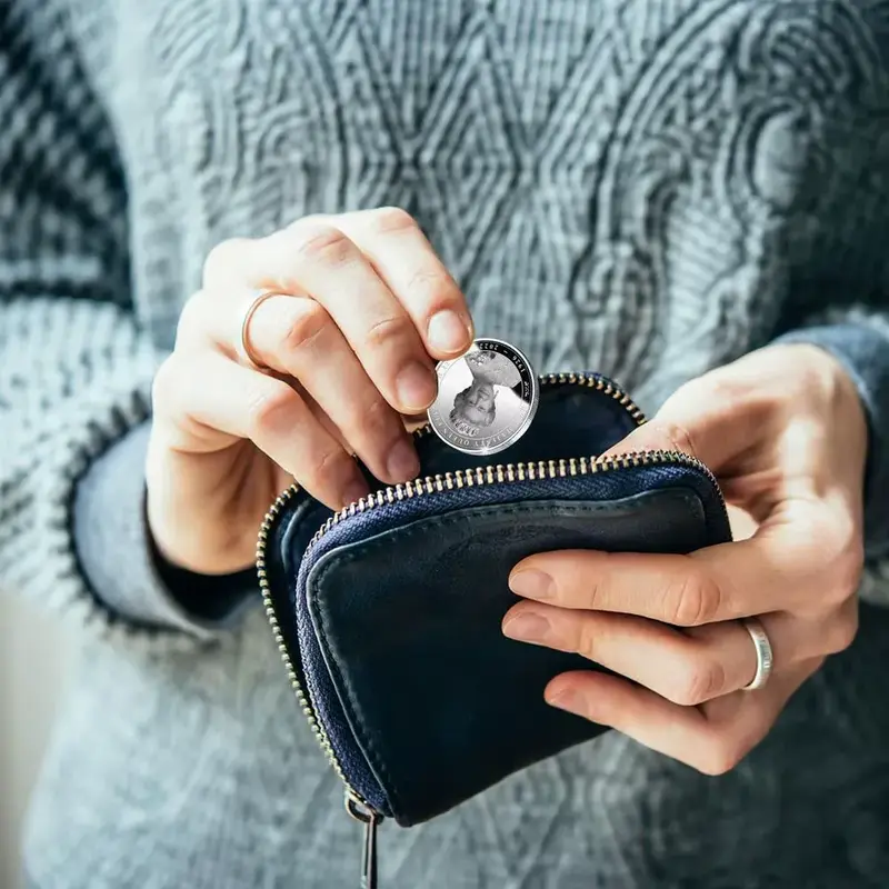 Luxusná limitovaná pamätná minca na počesť kráľovnej Alžbety II.