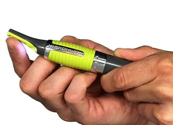 MicroTouch Max - zastrihávač vlasov a chĺpkov