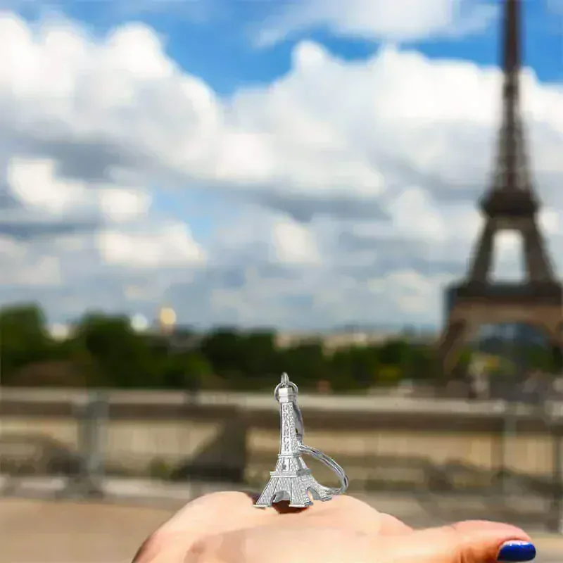 Eiffel Tower - kľúčenka Eiffelova veža | zlatá