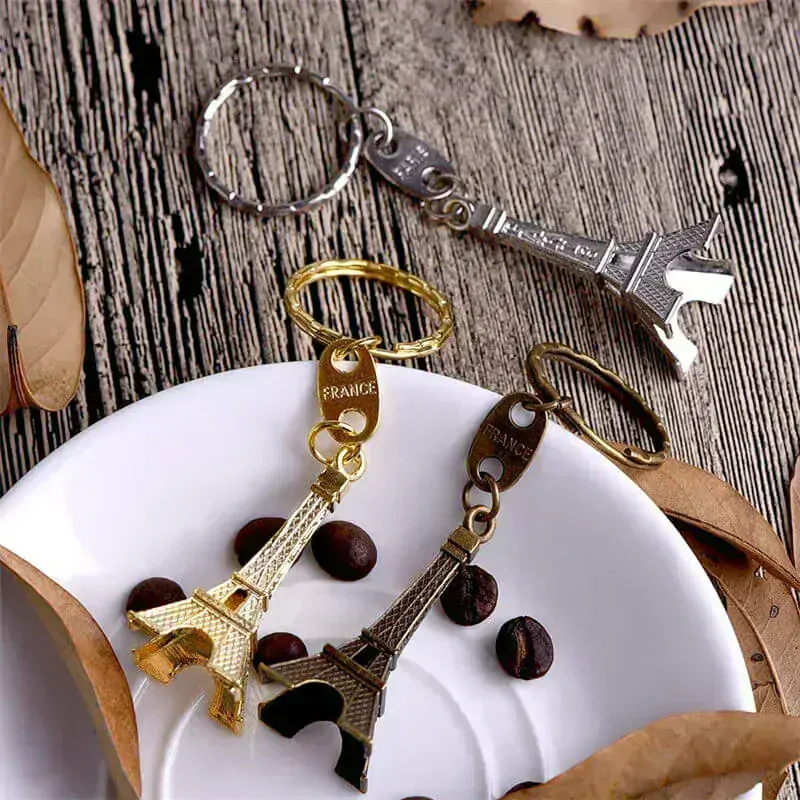 Eiffel Tower - kľúčenka Eiffelova veža | zlatá