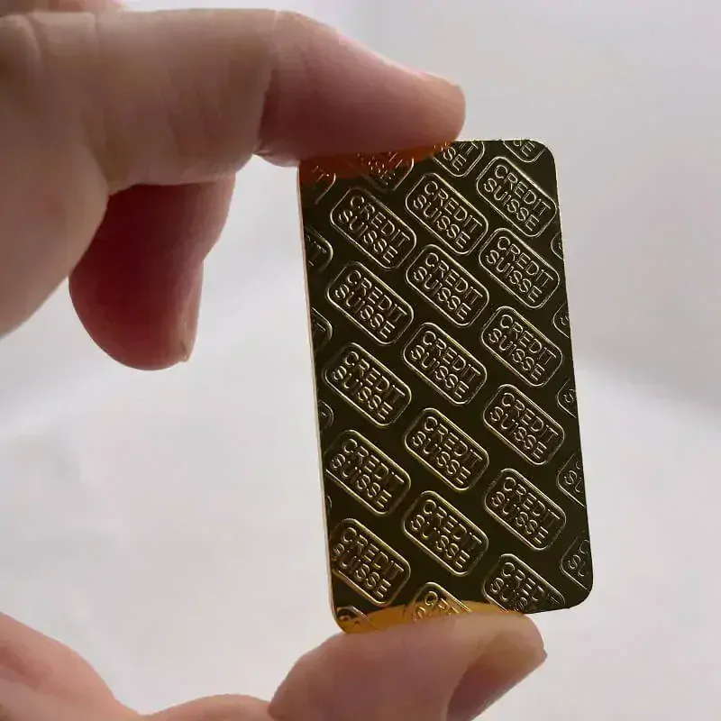Pozlátená zberateľská tehlička Credit Suisse – luxusná replika