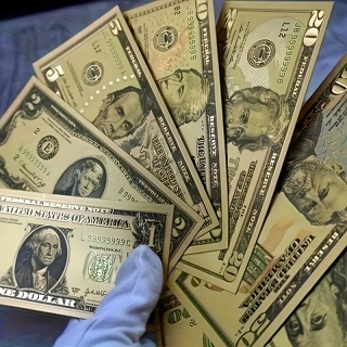 Luxusný set 7 zlatých bankoviek USD – kompletná zberateľská edícia